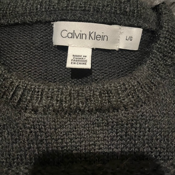 Calvin Klein Large Black and Gray Sweater - Picture 7 of 11